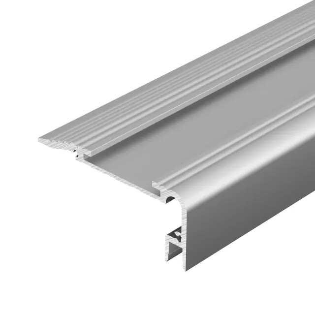 Профиль STAIR-W60-2000 ANOD, ракурс 2