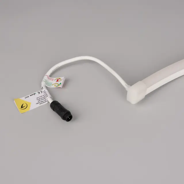 Гибкий неон MOONLIGHT-PRO-SIDE-X320-12x24mm 48V Day4000 (10 W/m, IP67, 30m, wire x2), ракурс 4