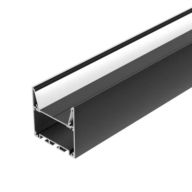 Профиль SL-LINE-5050-3000 BLACK с рефлектором, ракурс 2