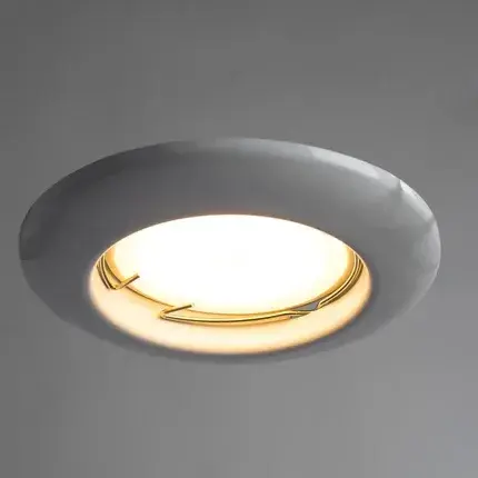 Точечный светильник Arte Lamp A1203PL-1WH PRAKTISCH — белый, ракурс 2