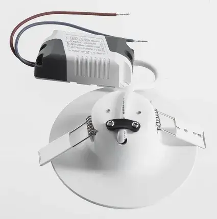 Точечный светильник Arte Lamp A1427PL-1WH UOVO — белый, ракурс 3