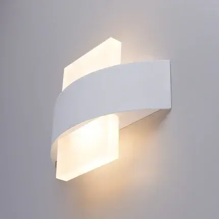 Бра Arte Lamp A1444AP-1WH CROCE — белый, ракурс 2