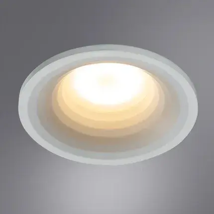 Точечный светильник Arte Lamp A2160PL-1WH ANSER — белый, ракурс 2