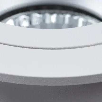Точечный светильник Arte Lamp A2161PL-1WH ALKES — белый, ракурс 3