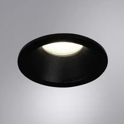 Точечный светильник Arte Lamp A2869PL-1BK HELM — черный, ракурс 2