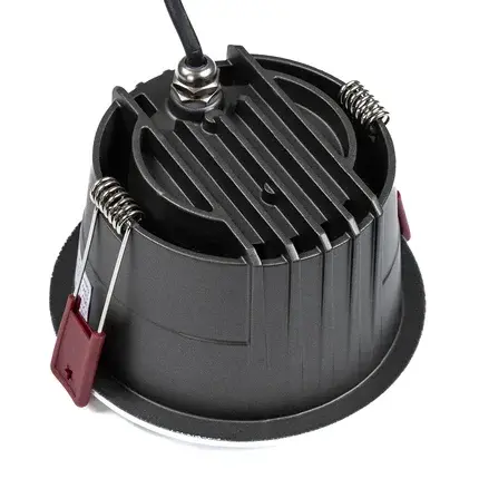 Точечный светильник Arte Lamp A3314PL-1WH CHESS — белый, ракурс 3