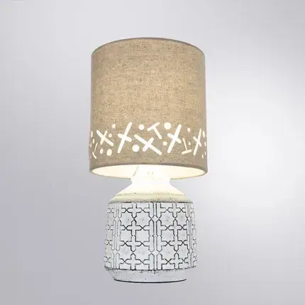 Настольная лампа Arte Lamp A4007LT-1WH BUNDA — белый, ракурс 2