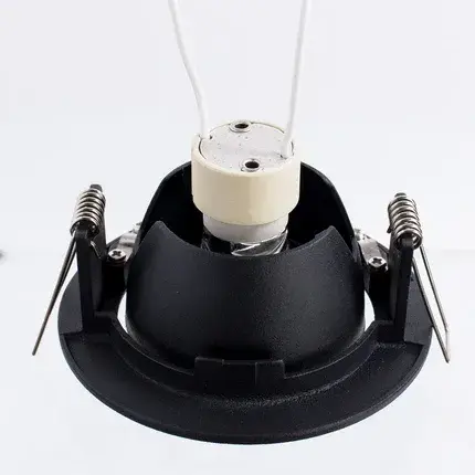 Точечный светильник Arte Lamp A4009PL-1BK ACCENTO — черный, ракурс 3
