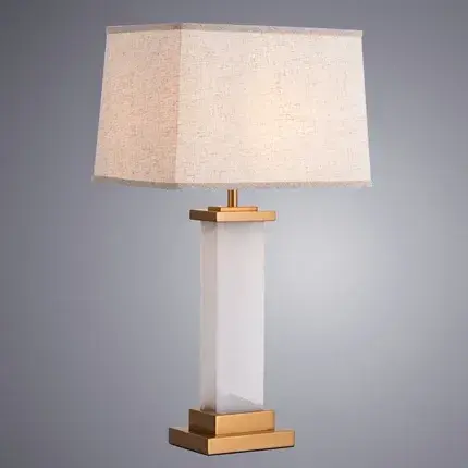Настольная лампа Arte Lamp A4501LT-1PB CAMELOT — белый, ракурс 2