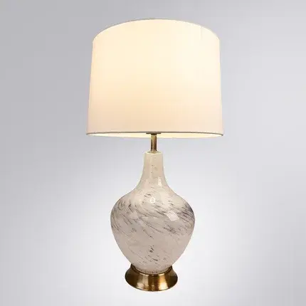Настольная лампа Arte Lamp A5051LT-1PB SAIPH — белый, ракурс 2