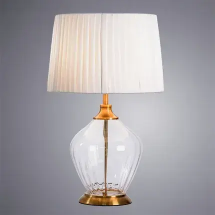 Настольная лампа Arte Lamp A5059LT-1PB BAYMONT — медь, ракурс 2