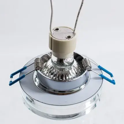 Точечный светильник Arte Lamp A5221PL-1CC WAGNER — хром, ракурс 3