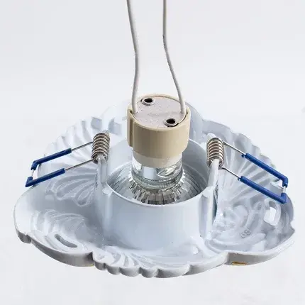 Точечный светильник Arte Lamp A5285PL-1SG OCCHIO — золотой, ракурс 3