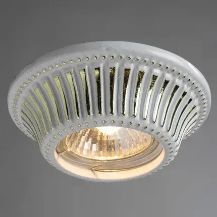 Точечный светильник Arte Lamp A5298PL-1SG ARENA — белое золото, ракурс 2