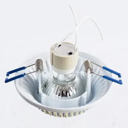 Точечный светильник Arte Lamp A5298PL-1SG ARENA — белое золото, ракурс 3