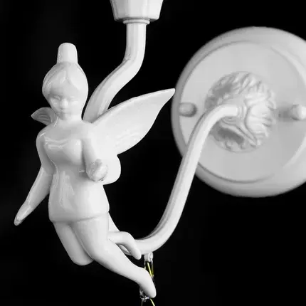 Бра Arte Lamp A5349AP-1WH ANGELINA — белый, ракурс 3