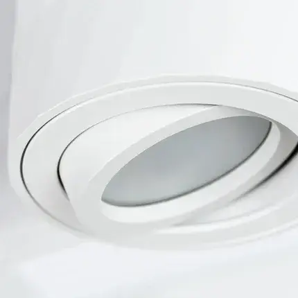 Точечный светильник Arte Lamp A5559PL-1WH FANG — белый, ракурс 2