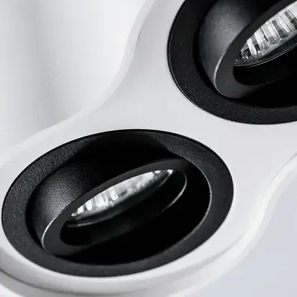 Точечный светильник Arte Lamp A5644PL-2WH FALCON — белый, ракурс 3
