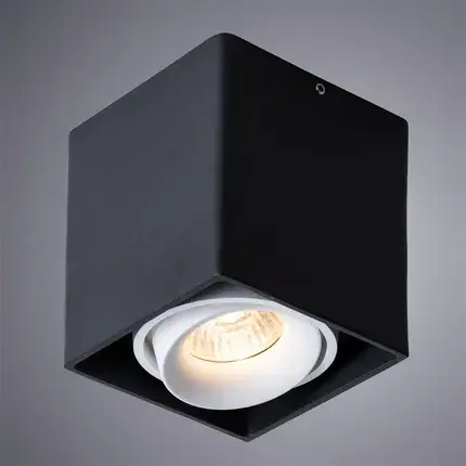 Точечный светильник Arte Lamp A5654PL-1BK PICTOR — черный, ракурс 2