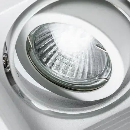 Точечный светильник Arte Lamp A6661PL-1WH CANIS — белый, ракурс 4