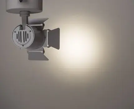 Спот Arte Lamp A6709AP-1WH FALENA — белый, ракурс 3