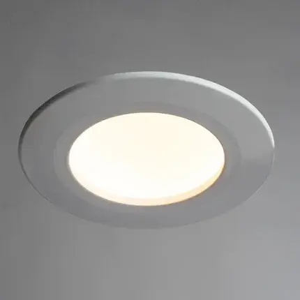 Точечный светильник Arte Lamp A7008PL-1WH RIFLESSIONE — белый, ракурс 2
