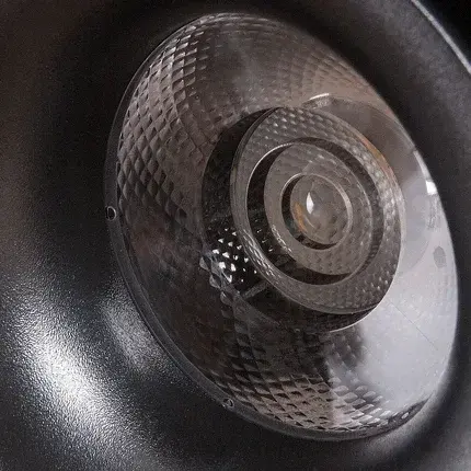 Светильник для однофазного трека Arte Lamp A7716PL-1BK ARCTURUS TRACK — черный, ракурс 3