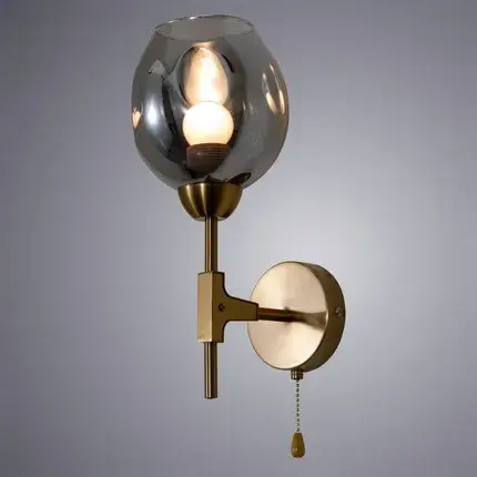 Бра Arte Lamp A7759AP-1PB YUKA — медь, ракурс 2
