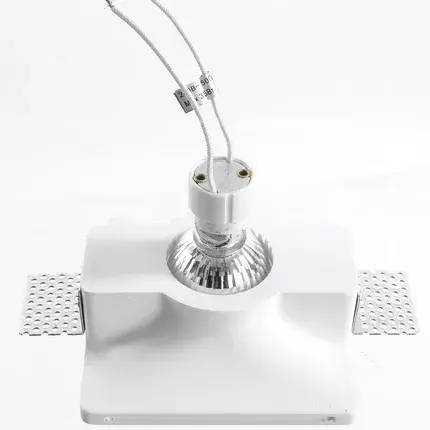 Точечный светильник Arte Lamp A9110PL-1WH INVISIBLE — белый, ракурс 3