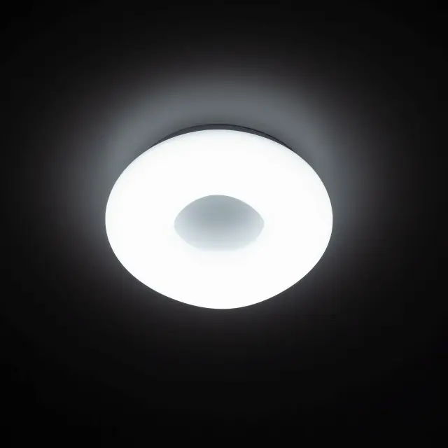 Светильник Citilux CL732B280G СТРАТУС — белый, ракурс 4