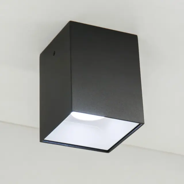Точечный светильник Citilux CL7440210 СТАРК — черный, ракурс 11