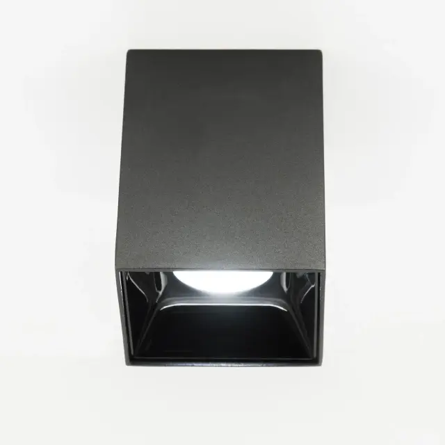 Точечный светильник Citilux CL7440211 СТАРК — черный, ракурс 4