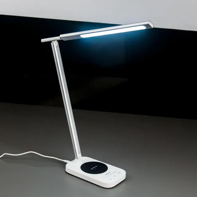 Настольная лампа Citilux CL803051 НЬЮТОН — серебряный, ракурс 5