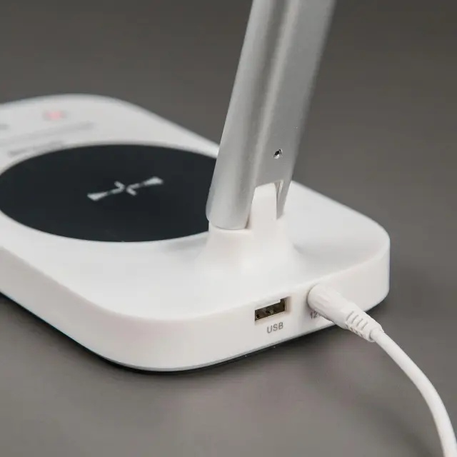 Настольная лампа Citilux CL803051 НЬЮТОН — серебряный, ракурс 8