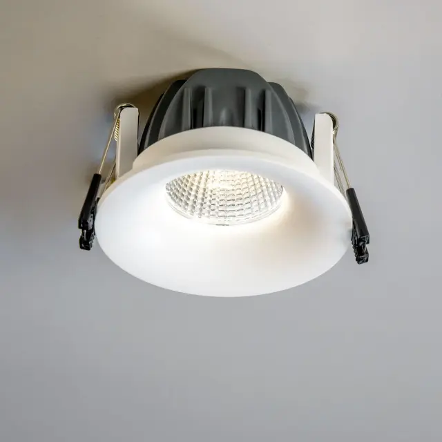 Точечный светильник Citilux CLD004NW0 ГАММА — белый, ракурс 12