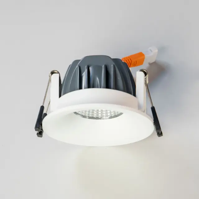 Точечный светильник Citilux CLD004NW0 ГАММА — белый, ракурс 8