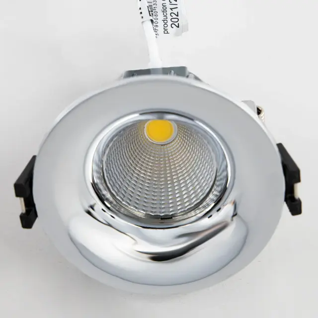Точечный светильник Citilux CLD004NW1 ГАММА — хром, ракурс 2
