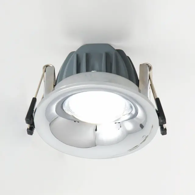 Точечный светильник Citilux CLD004NW1 ГАММА — хром, ракурс 8