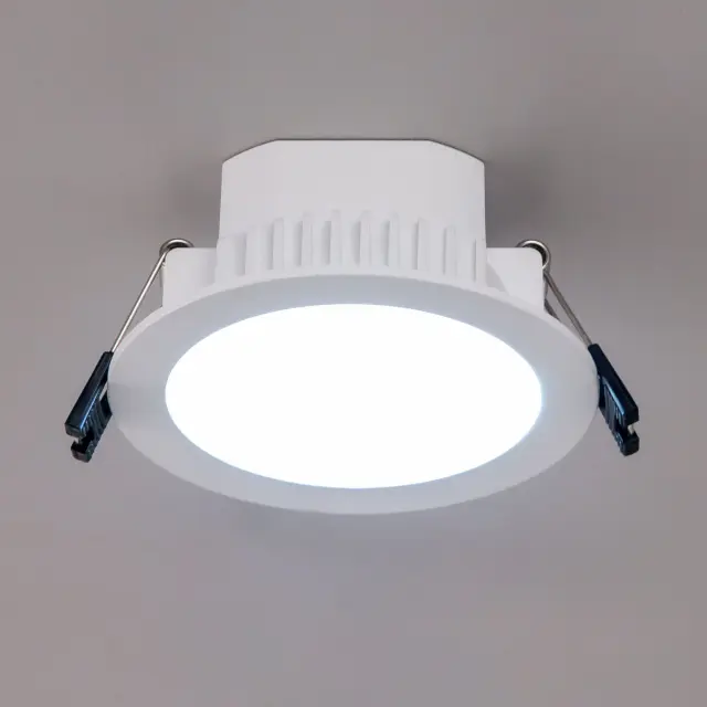 Точечный светильник Citilux CLD008110V АКВИ — белый, ракурс 4