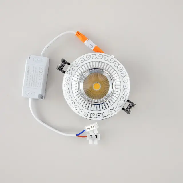 Точечный светильник Citilux CLD041NW1 БОСКА — белый, ракурс 7
