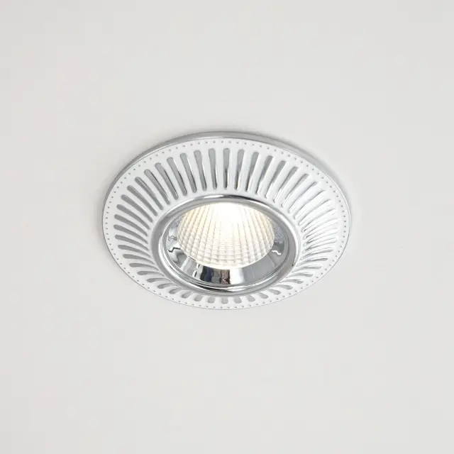 Точечный светильник Citilux CLD042NW1 ДЗЕТА — белый, ракурс 3
