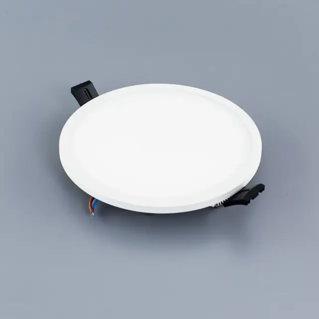 Точечный светильник Citilux CLD50R150N ОМЕГА — белый, ракурс 4