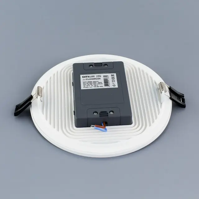 Точечный светильник Citilux CLD50R220 ОМЕГА — белый, ракурс 5