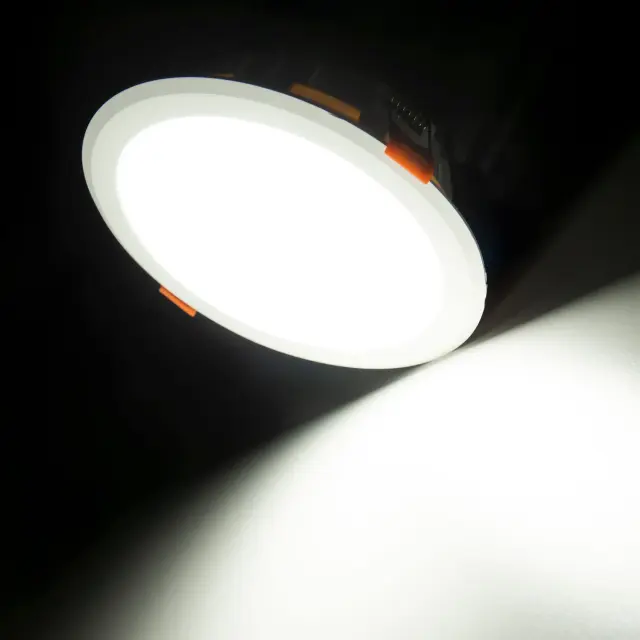 Точечный светильник Citilux CLD5112N КИНТО — белый, ракурс 10