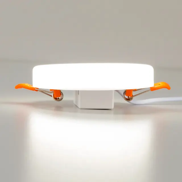Точечный светильник Citilux CLD5310N ВЕГА — белый, ракурс 14