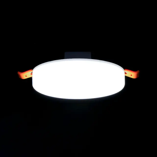 Точечный светильник Citilux CLD5310N ВЕГА — белый, ракурс 7