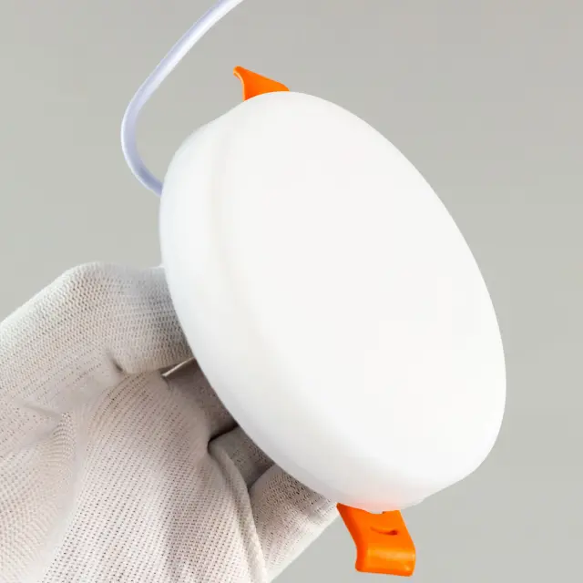 Точечный светильник Citilux CLD5310N ВЕГА — белый, ракурс 10
