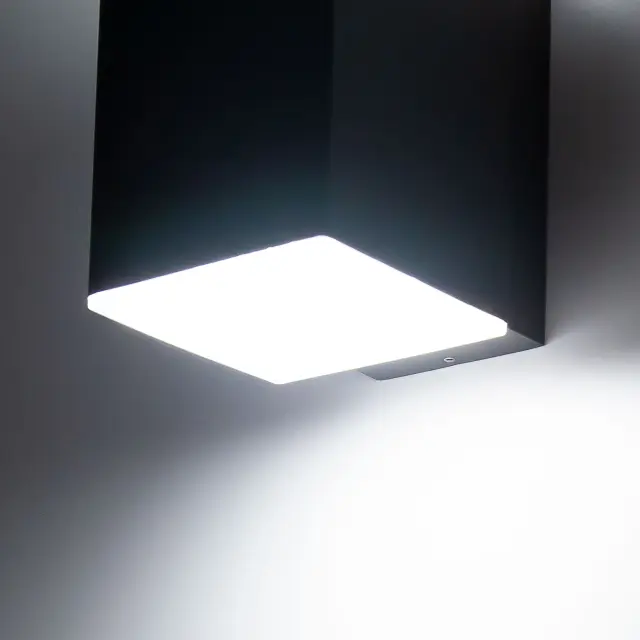 Уличный светильник Citilux CLU0002 GARDA — черный, ракурс 8