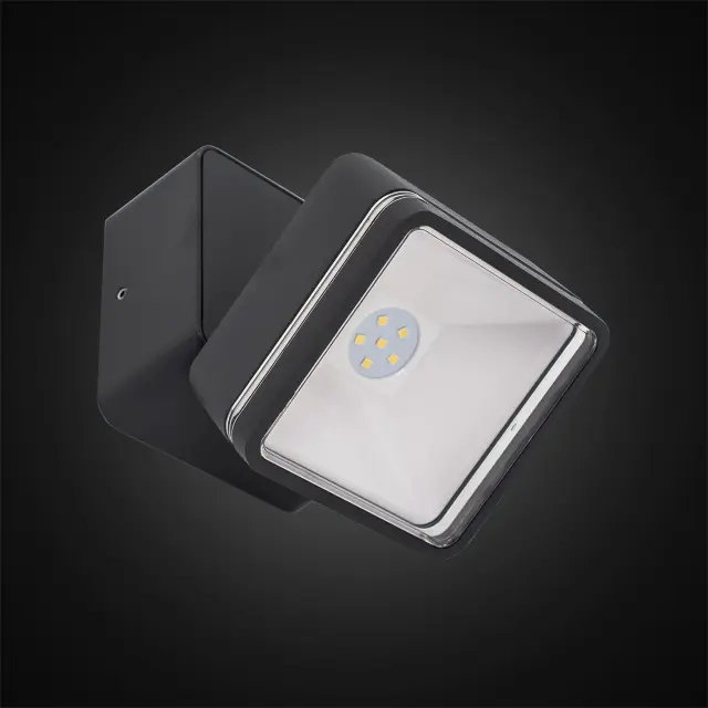 Уличный светильник Citilux CLU0008K GARDA — черный, ракурс 2
