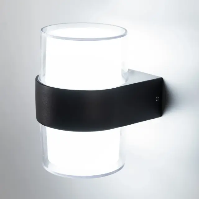 Уличный светильник Citilux CLU0009R GARDA — черный, ракурс 4